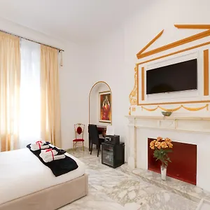 ** Affittacamere Queen Palace Italia